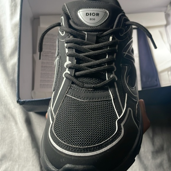 Dior B30 Black Mesh Sneaker - Picture 2 of 5